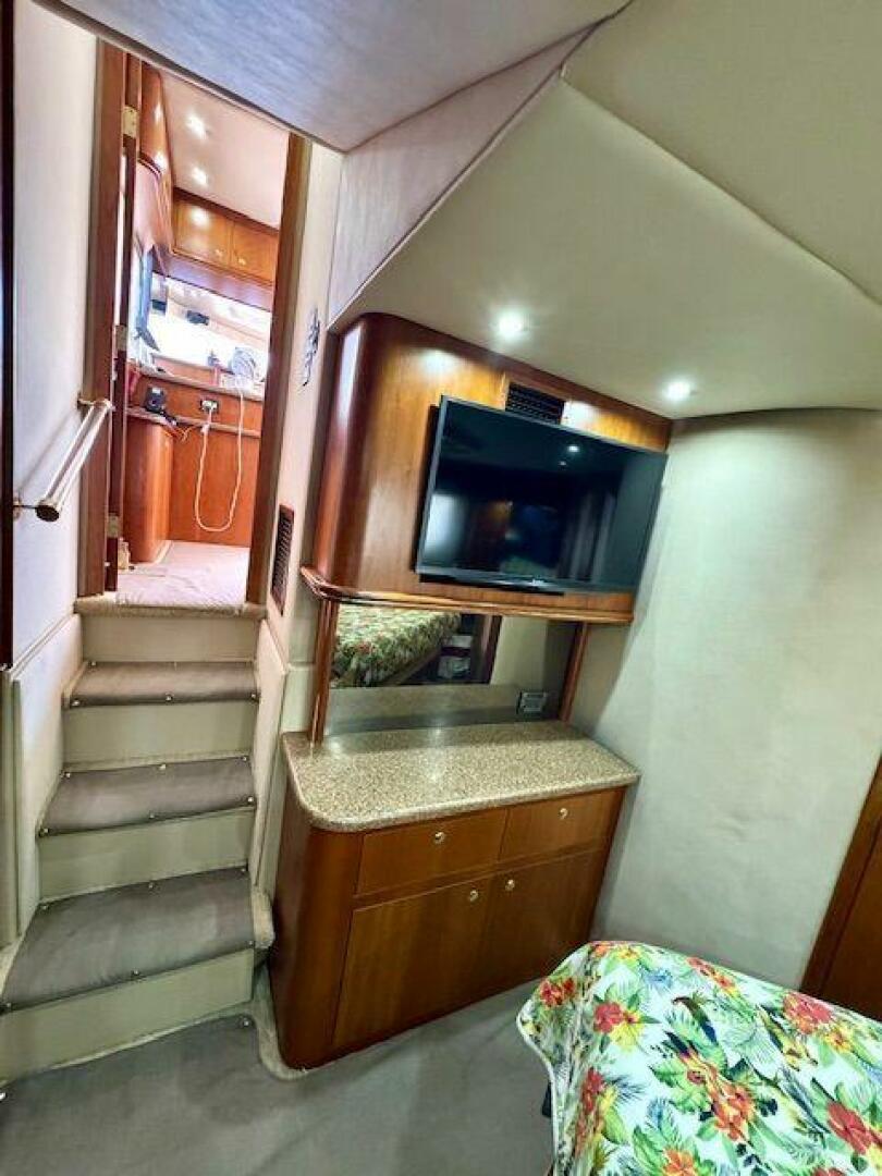44ft Cruisers Yachts Yacht For Sale