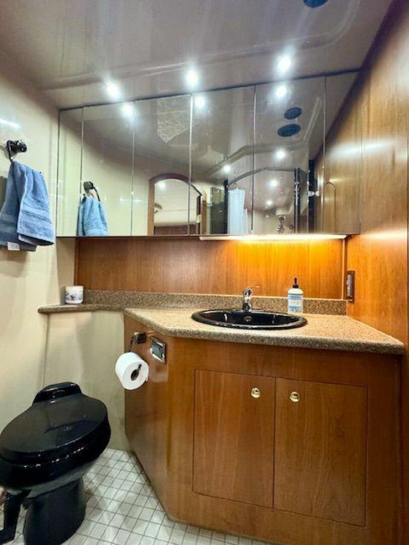 44ft Cruisers Yachts Yacht For Sale