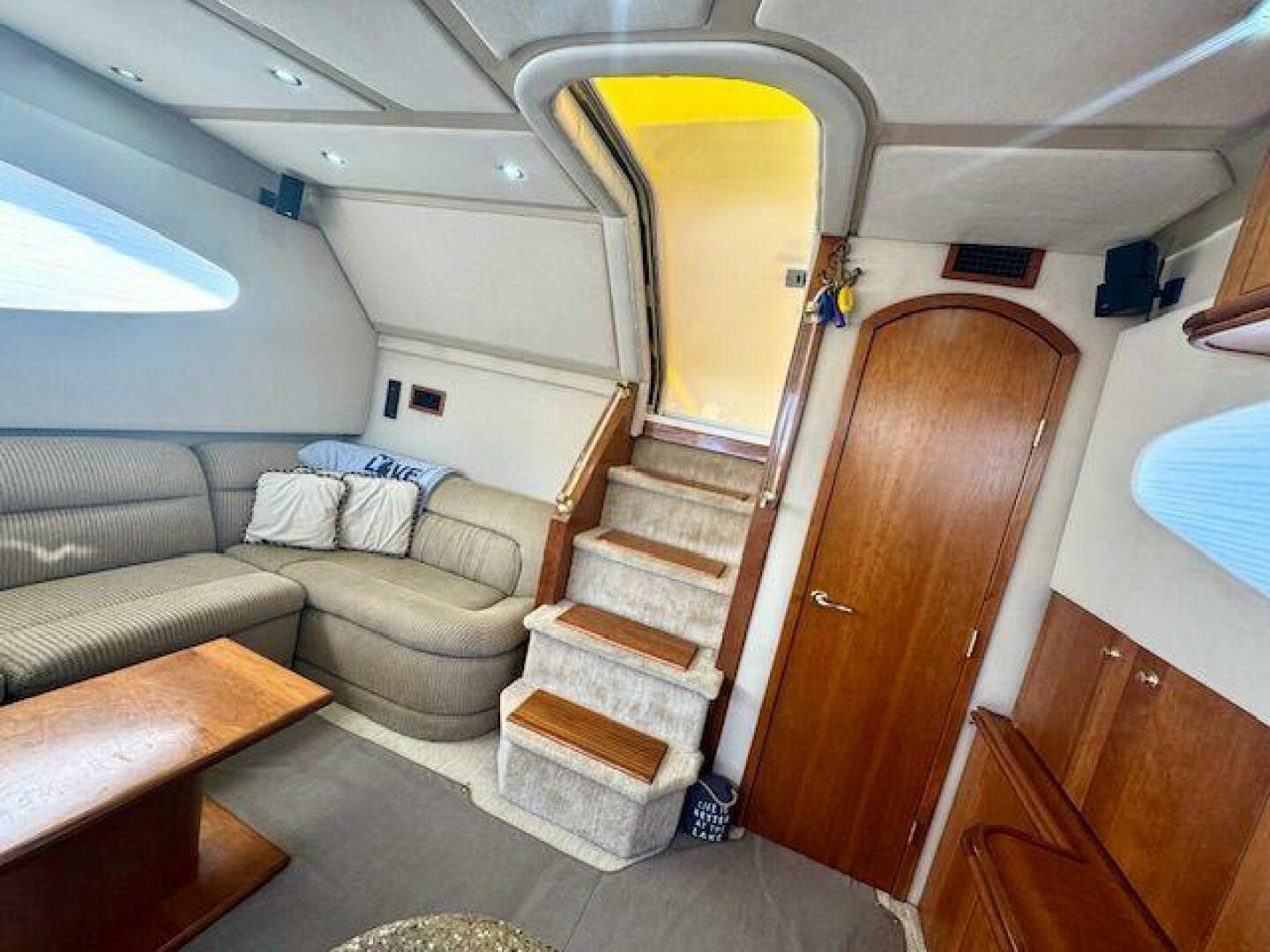 44ft Cruisers Yachts Yacht For Sale