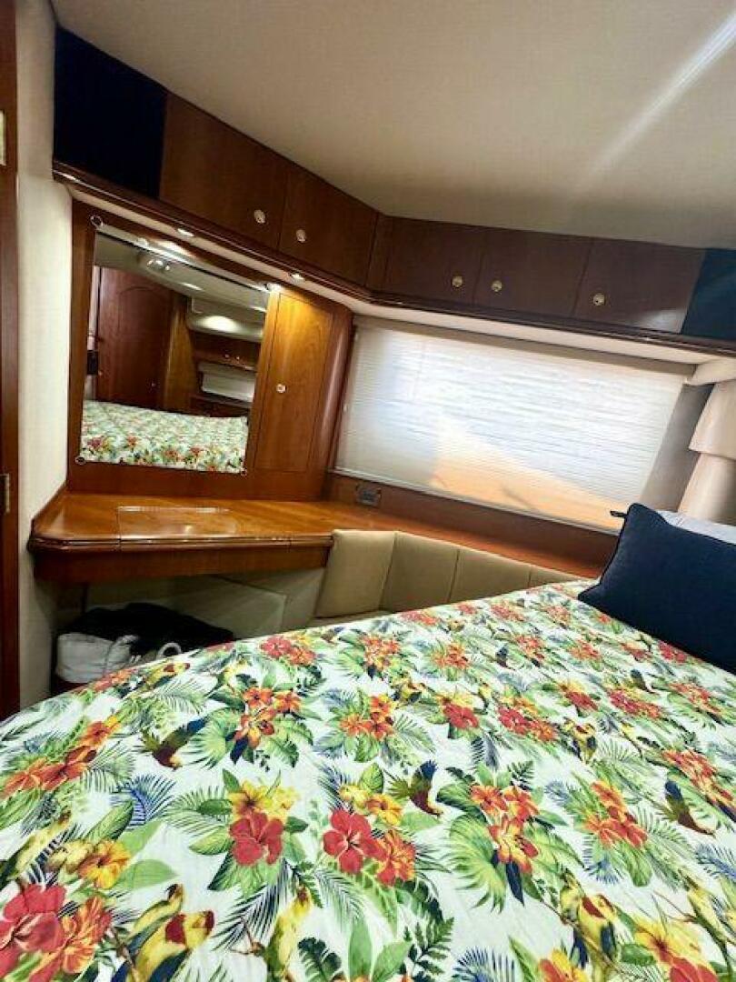 44ft Cruisers Yachts Yacht For Sale