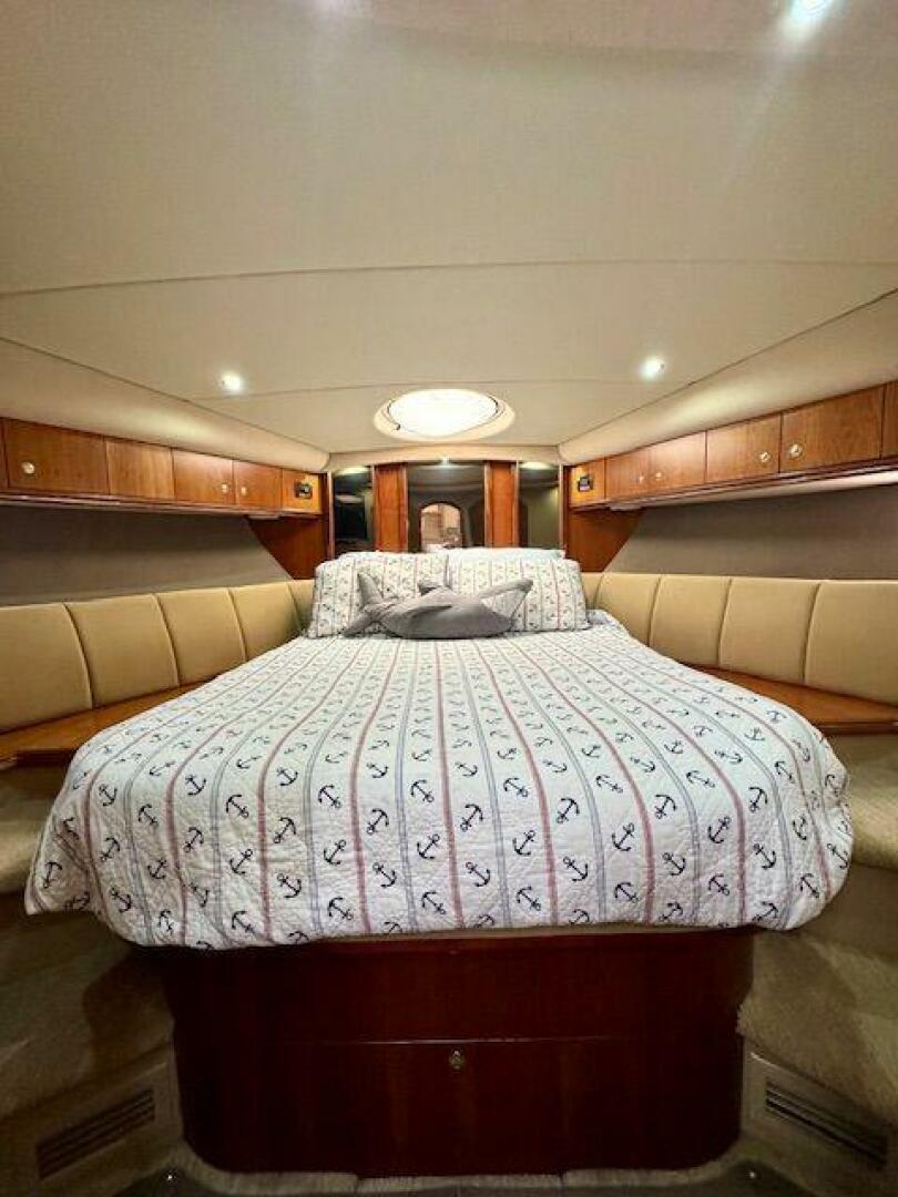 44ft Cruisers Yachts Yacht For Sale