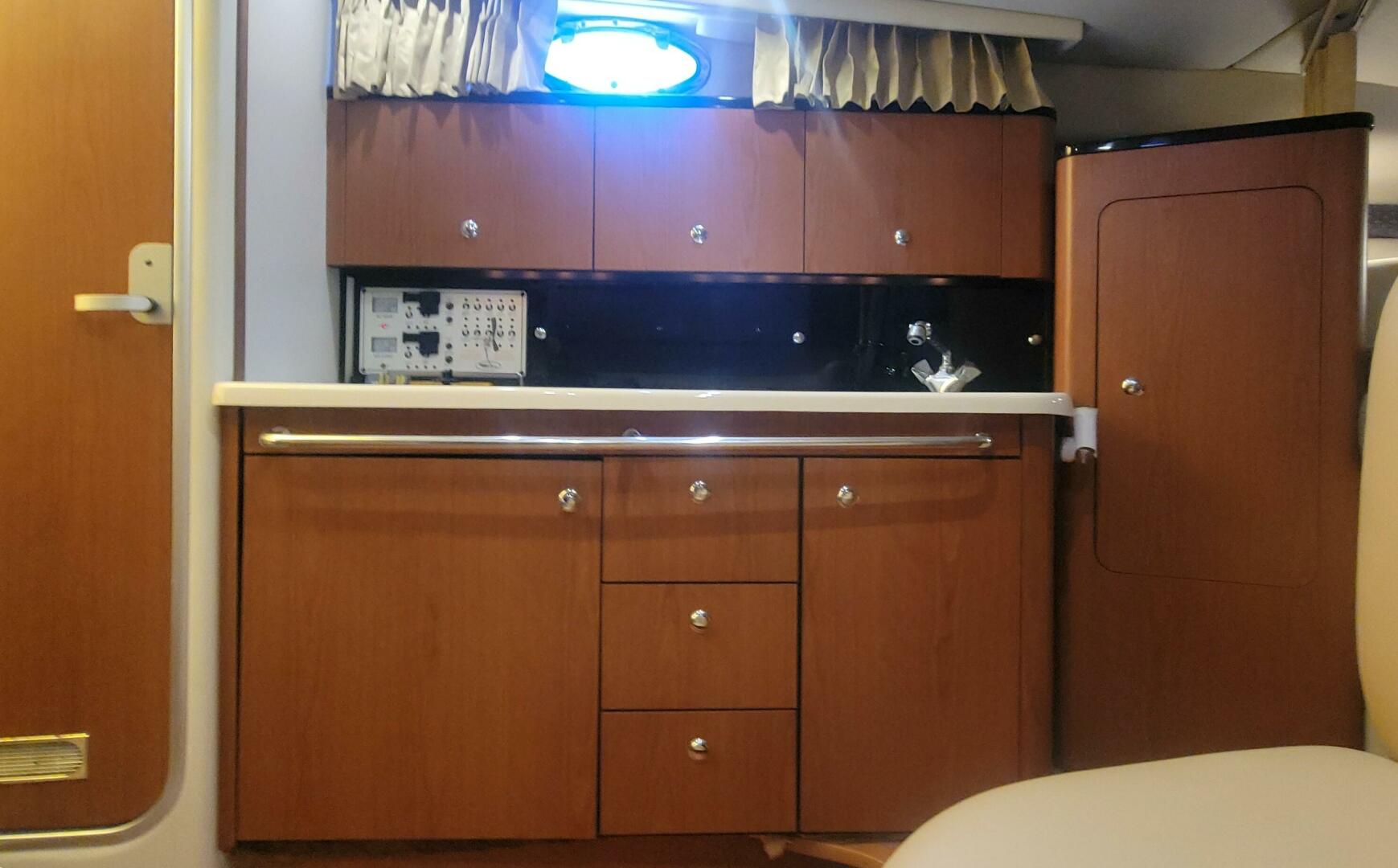 New Beginnings 30ft Chaparral Yacht For Sale