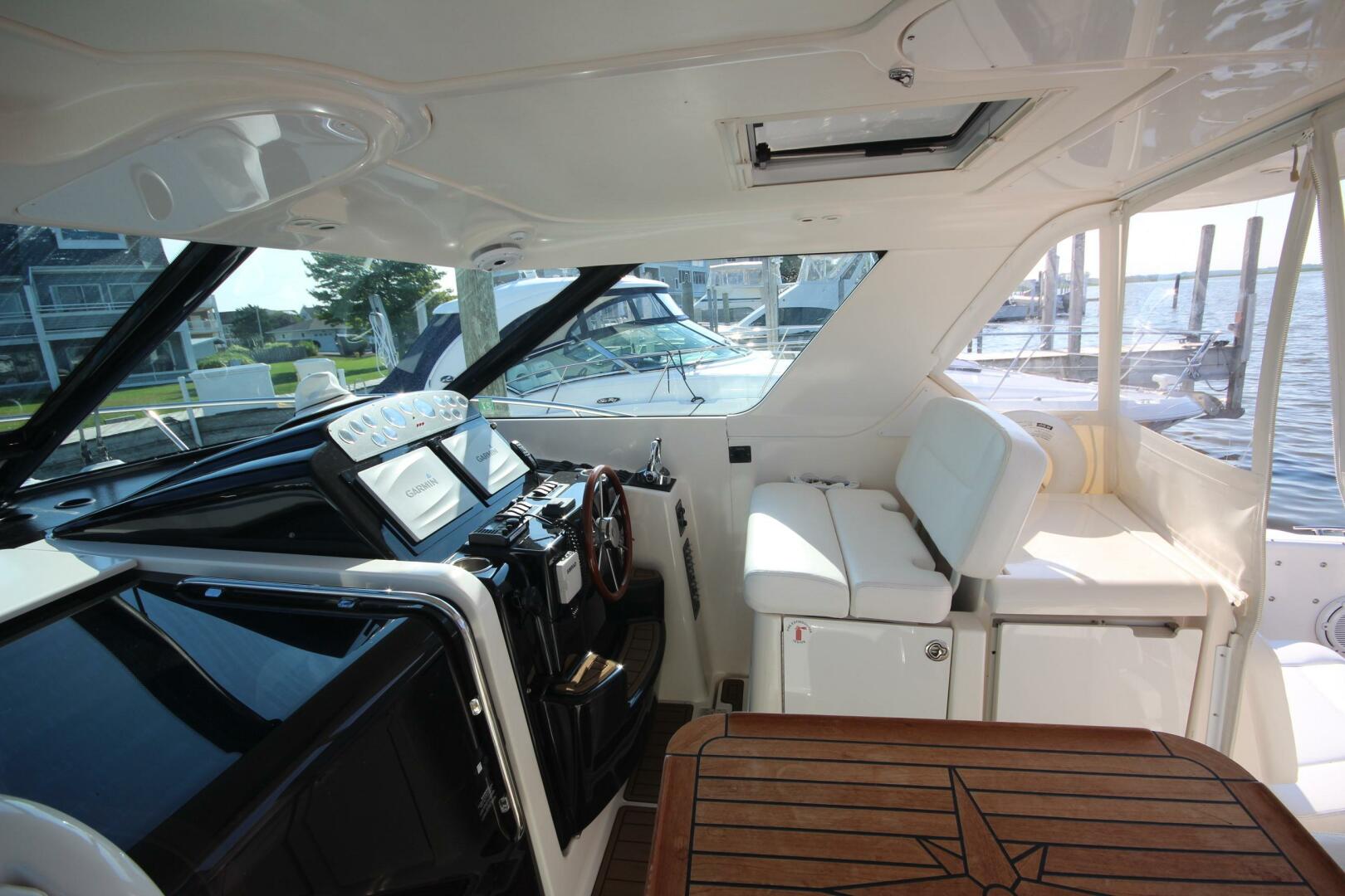 Our Cottage III 36ft Tiara Yachts Yacht For Sale