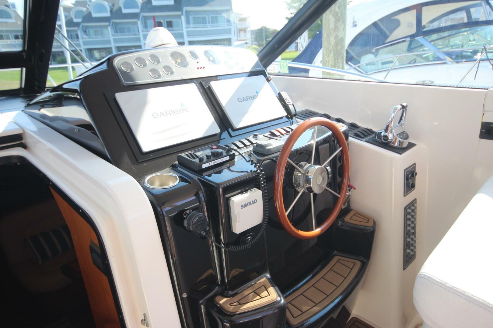 Our Cottage III 36ft Tiara Yachts Yacht For Sale