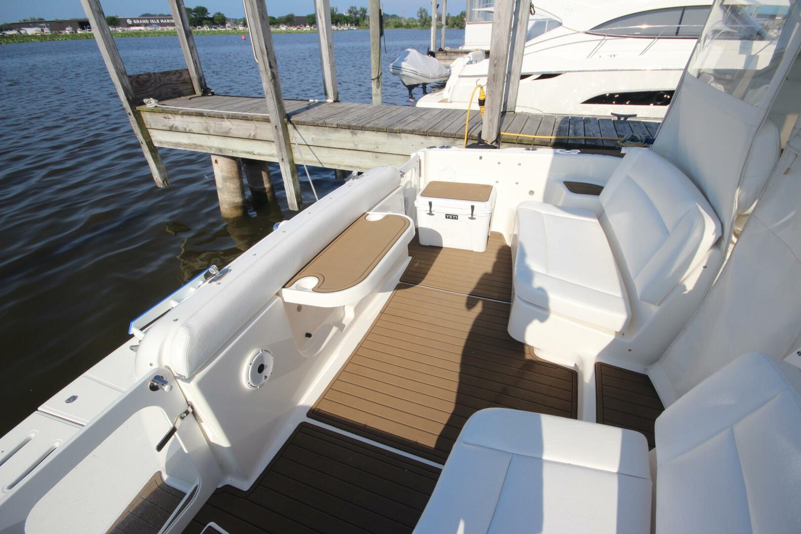 Our Cottage III 36ft Tiara Yachts Yacht For Sale