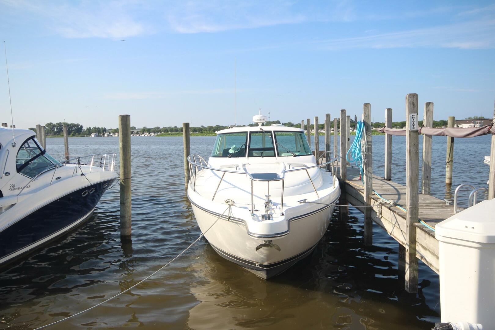 Our Cottage III 36ft Tiara Yachts Yacht For Sale