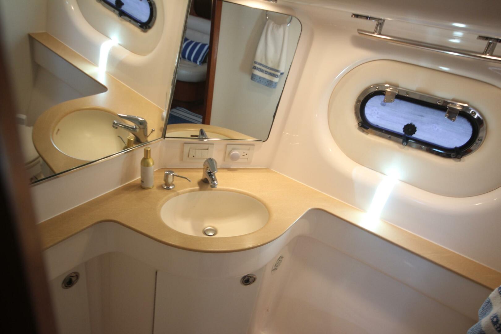 Our Cottage III 36ft Tiara Yachts Yacht For Sale