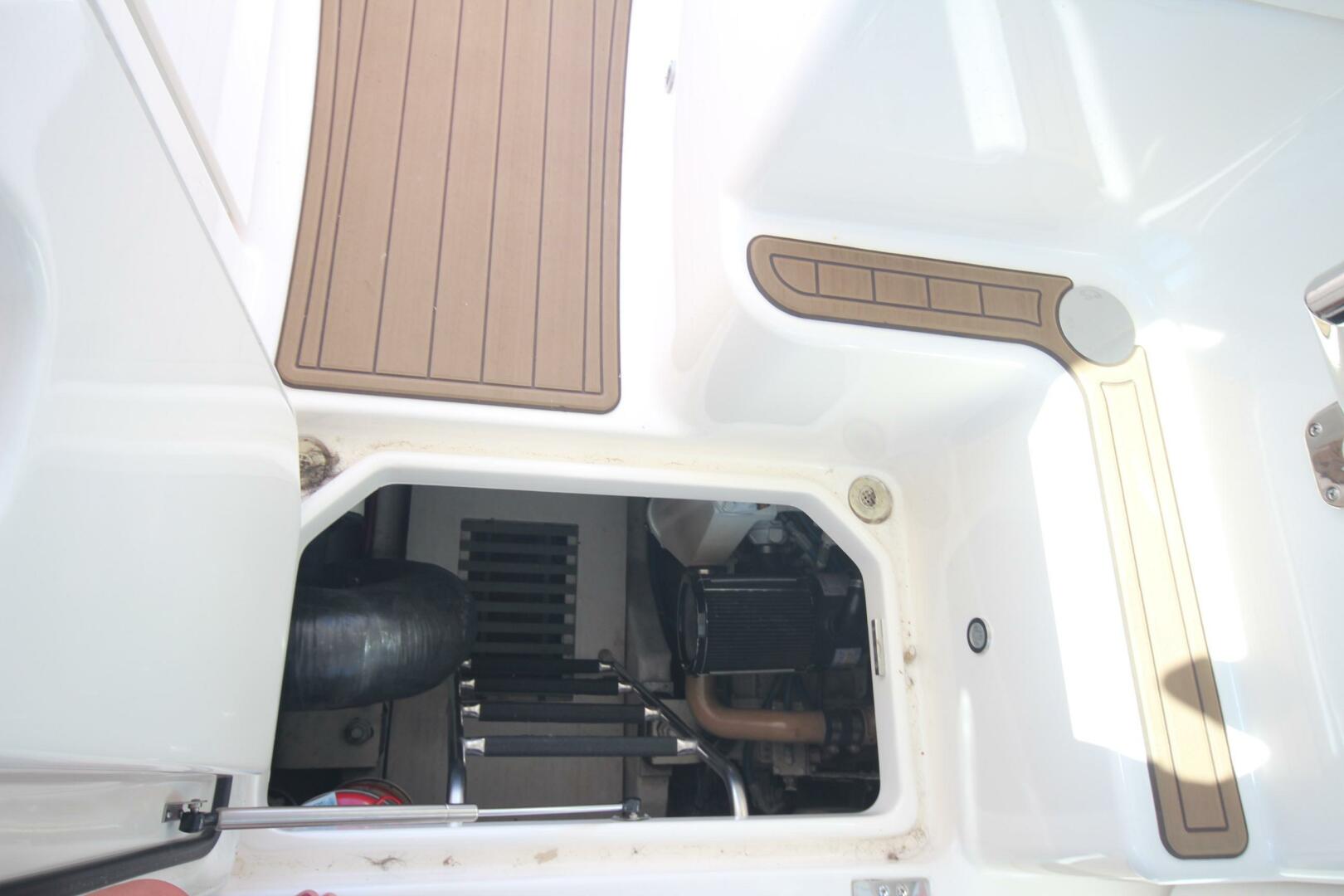 Our Cottage III 36ft Tiara Yachts Yacht For Sale