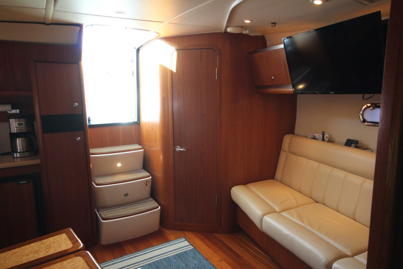 Our Cottage III 36ft Tiara Yachts Yacht For Sale