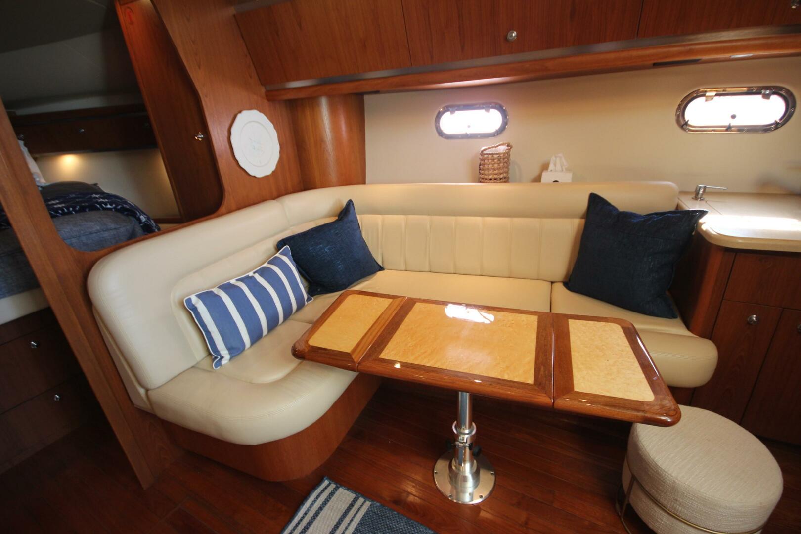 Our Cottage III 36ft Tiara Yachts Yacht For Sale