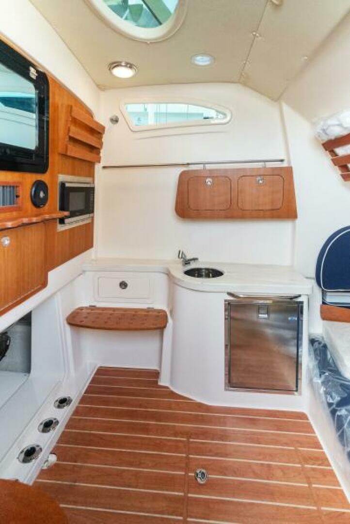 Galloway rsquo s Group 37ft Grady White Yacht For Sale
