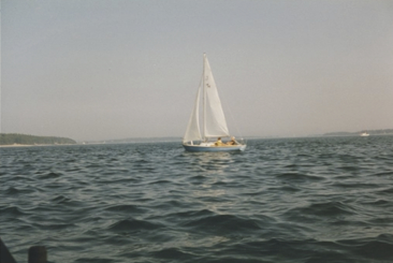 Sailing with older topside paint