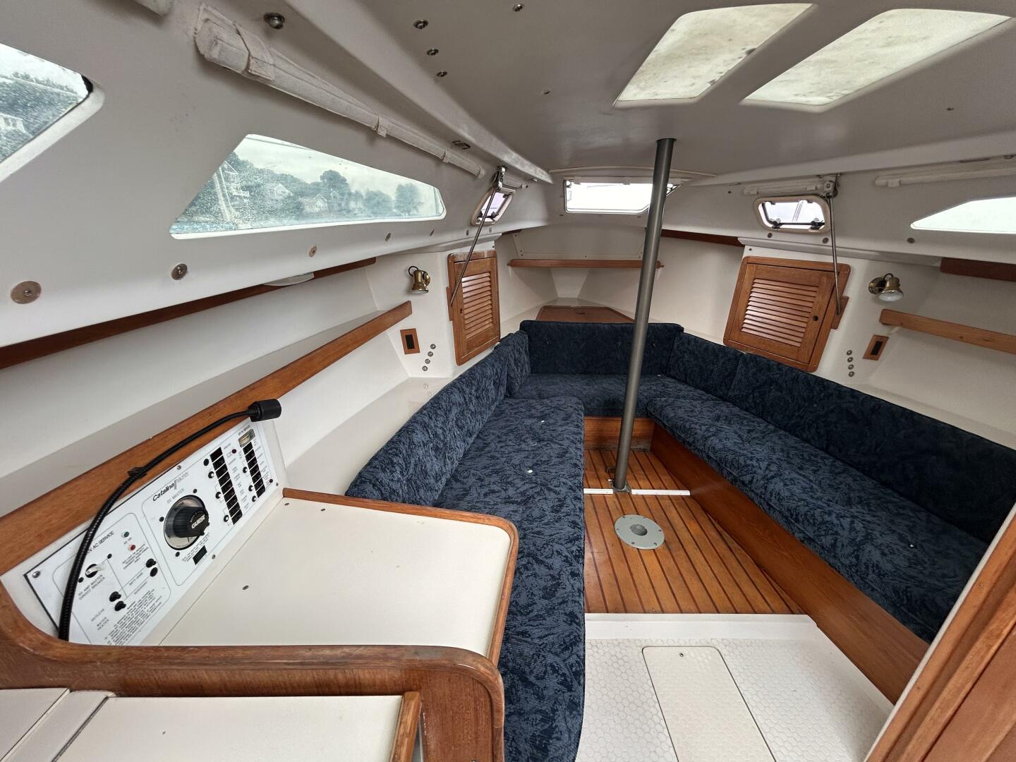 27ft Catalina Yacht For Sale