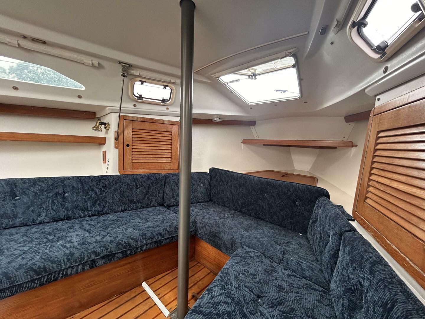 27ft Catalina Yacht For Sale