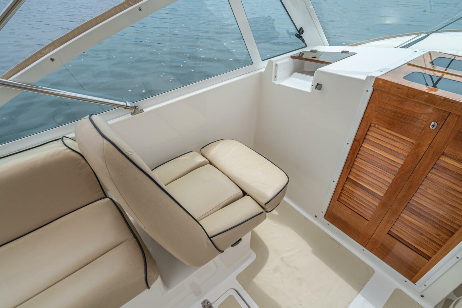 Bronco Billy 25ft Hunt Yachts Yacht For Sale