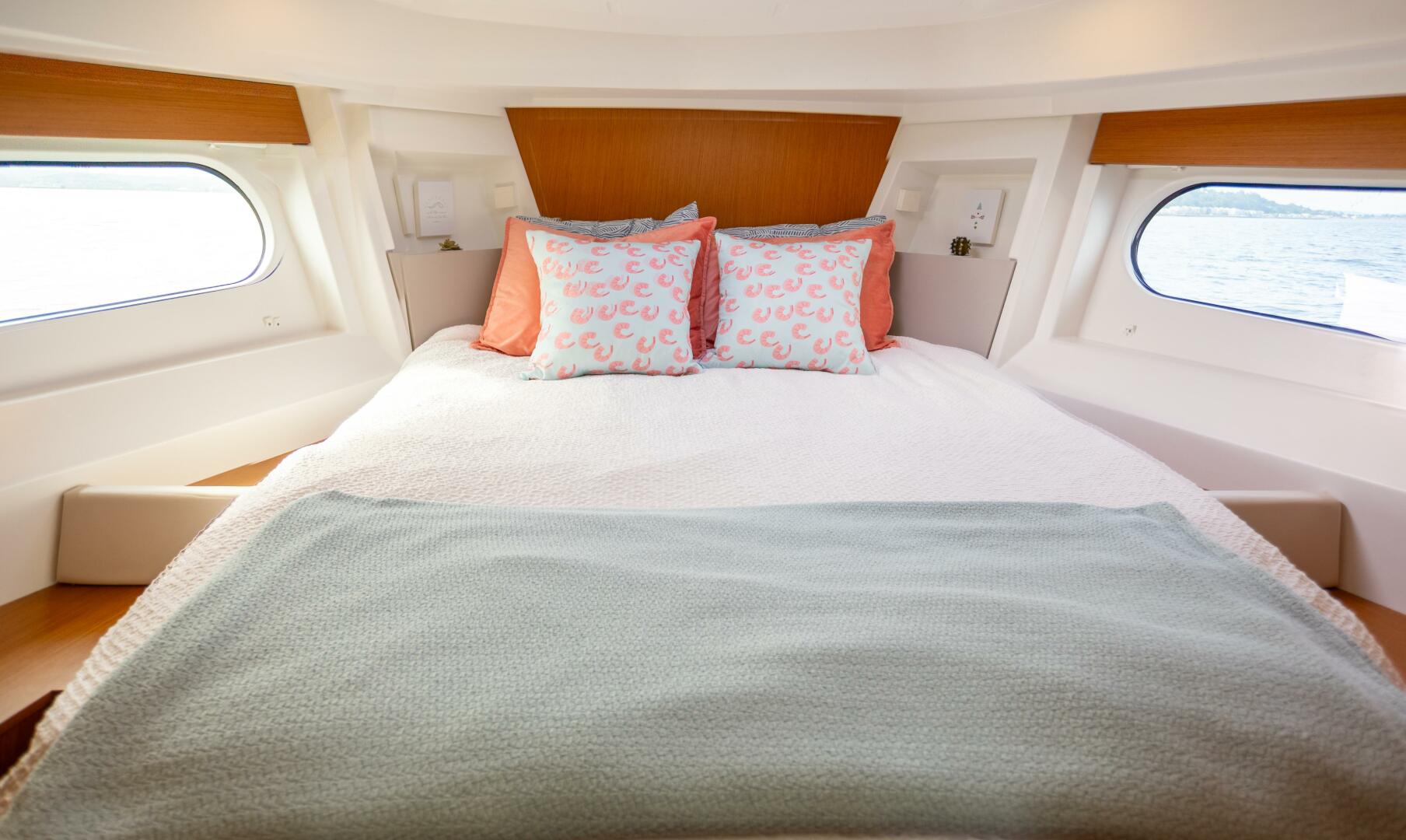 Everything Is Fine 30ft Beneteau Yacht For Sale