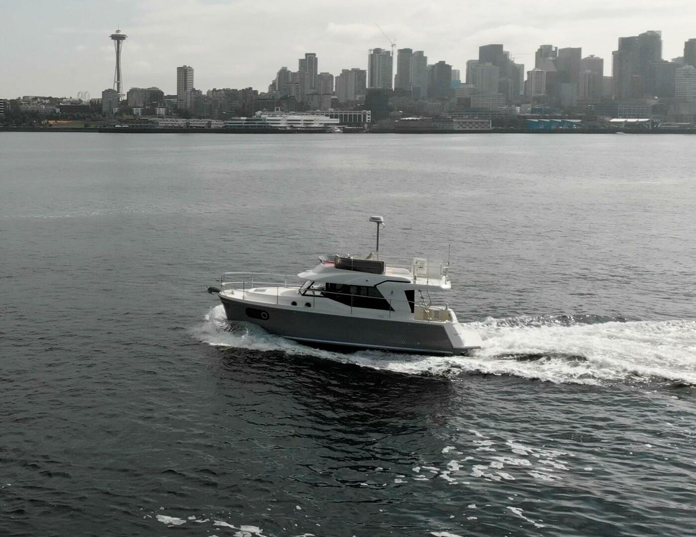 Everything Is Fine 30ft Beneteau Yacht For Sale
