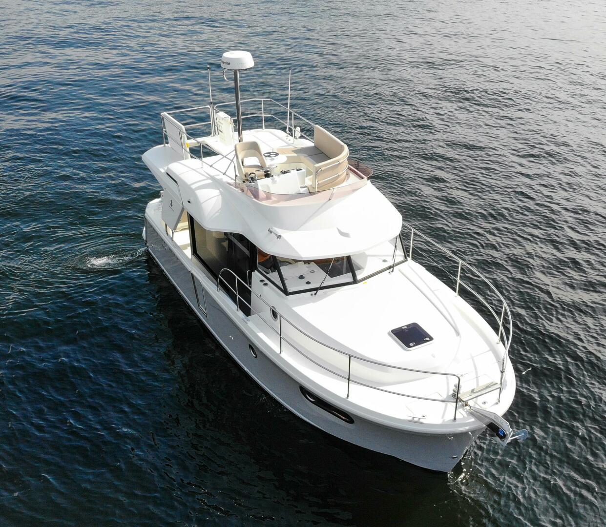 Everything Is Fine 30ft Beneteau Yacht For Sale
