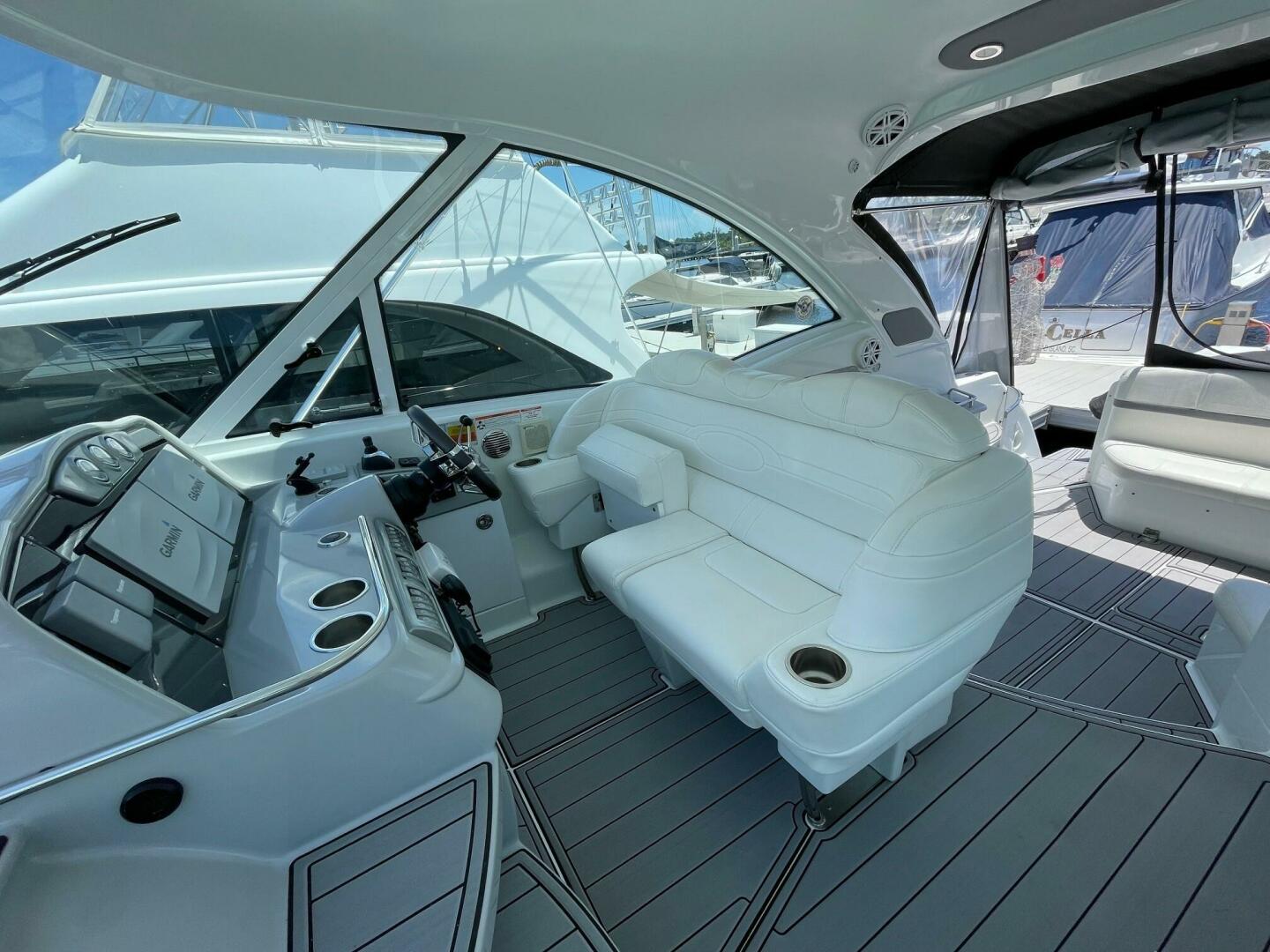 Formula 45 Yacht BenThere- Helm Seating