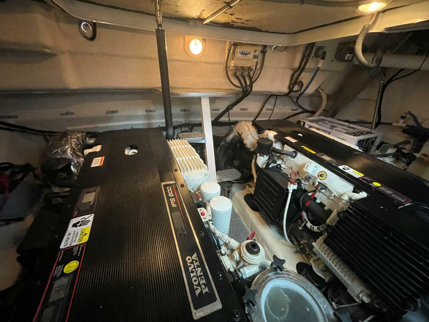 Formula 45 Yacht BenThere- Engine Room