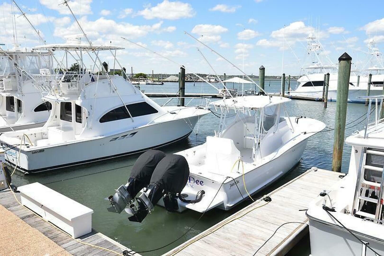 Susan Dee 32ft Jarrett Bay Yacht For Sale