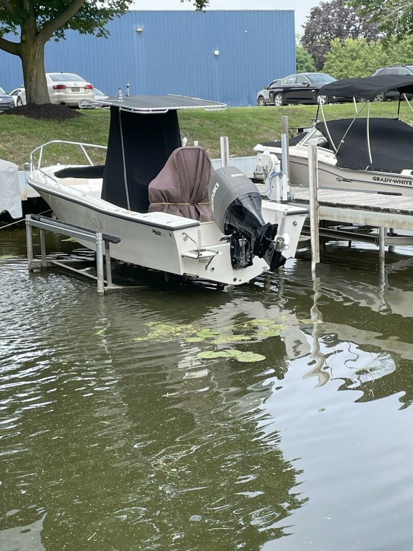 22ft Mako Yacht For Sale