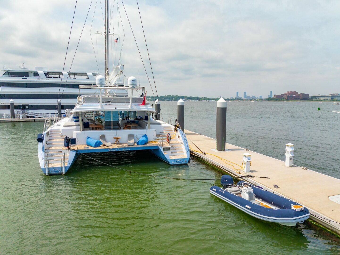75ft Privilege Yacht For Sale