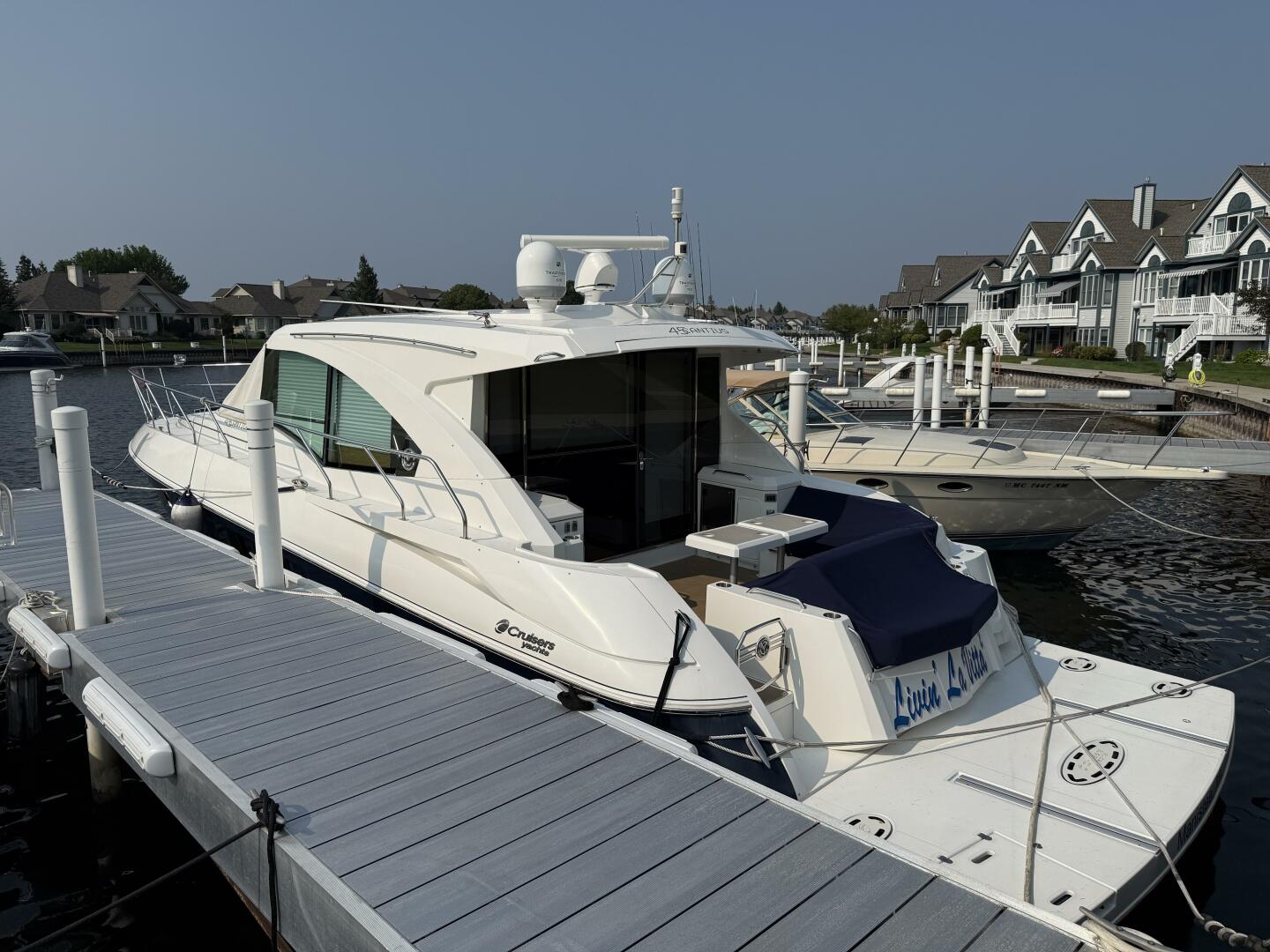 Livin  La Vitta 2 45ft Cruisers Yachts Yacht For Sale