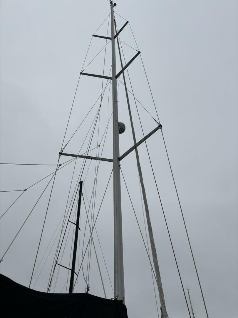 Mast Aft