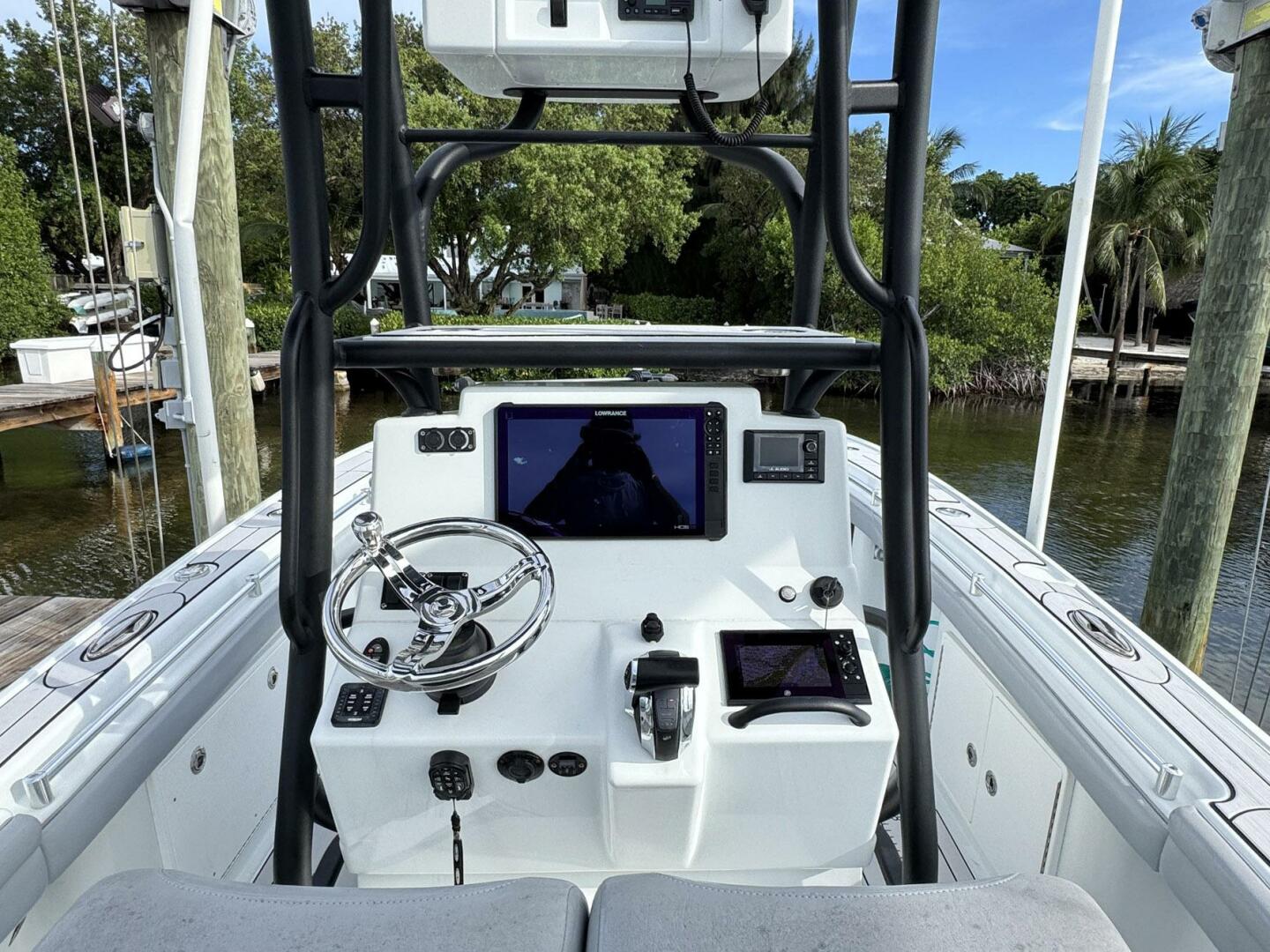 26ft Yellowfin Yacht For Sale