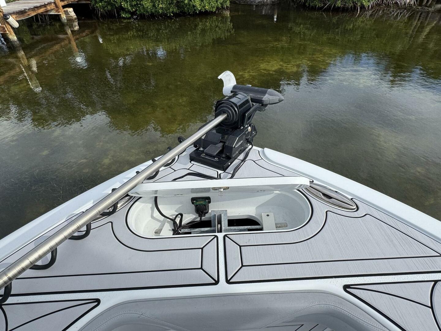 26ft Yellowfin Yacht For Sale