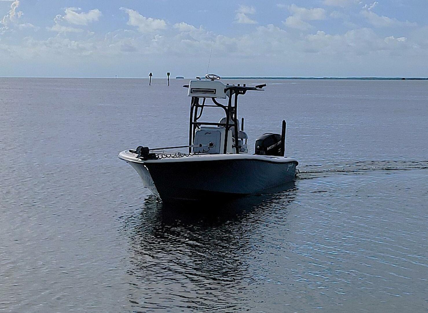 26ft Yellowfin Yacht For Sale