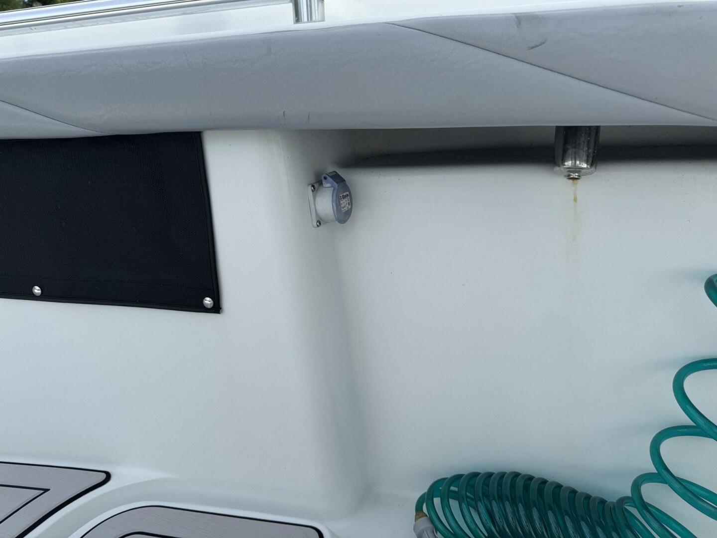 26ft Yellowfin Yacht For Sale