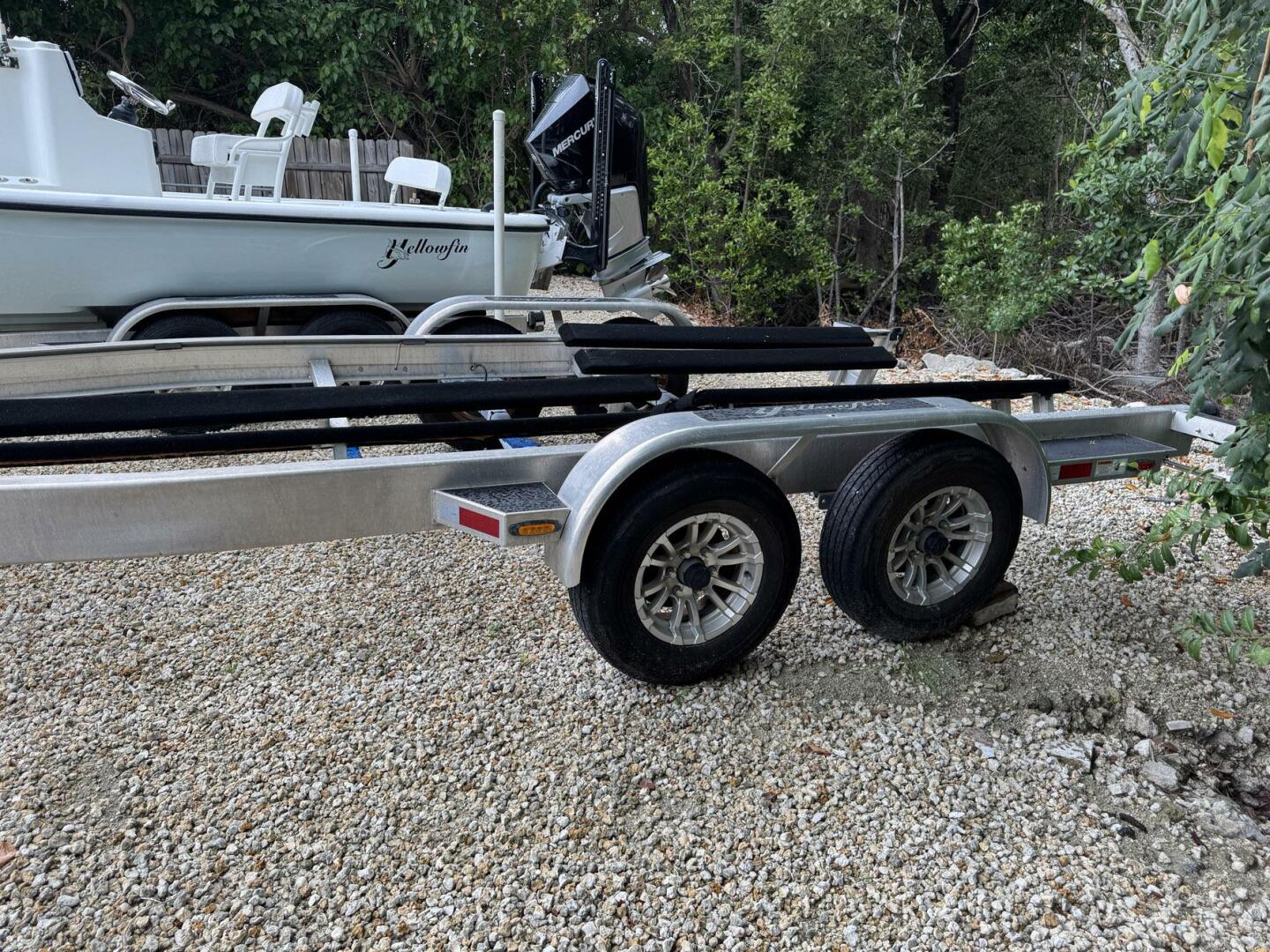 26ft Yellowfin Yacht For Sale