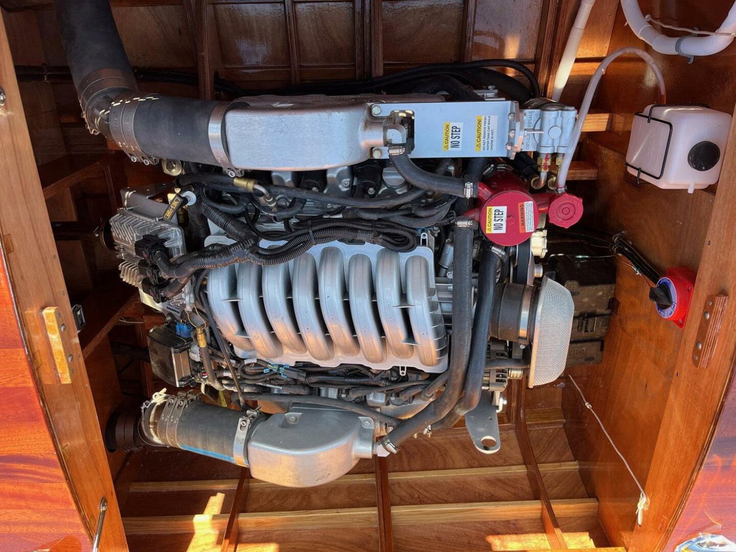 30ft Custom Yacht For Sale