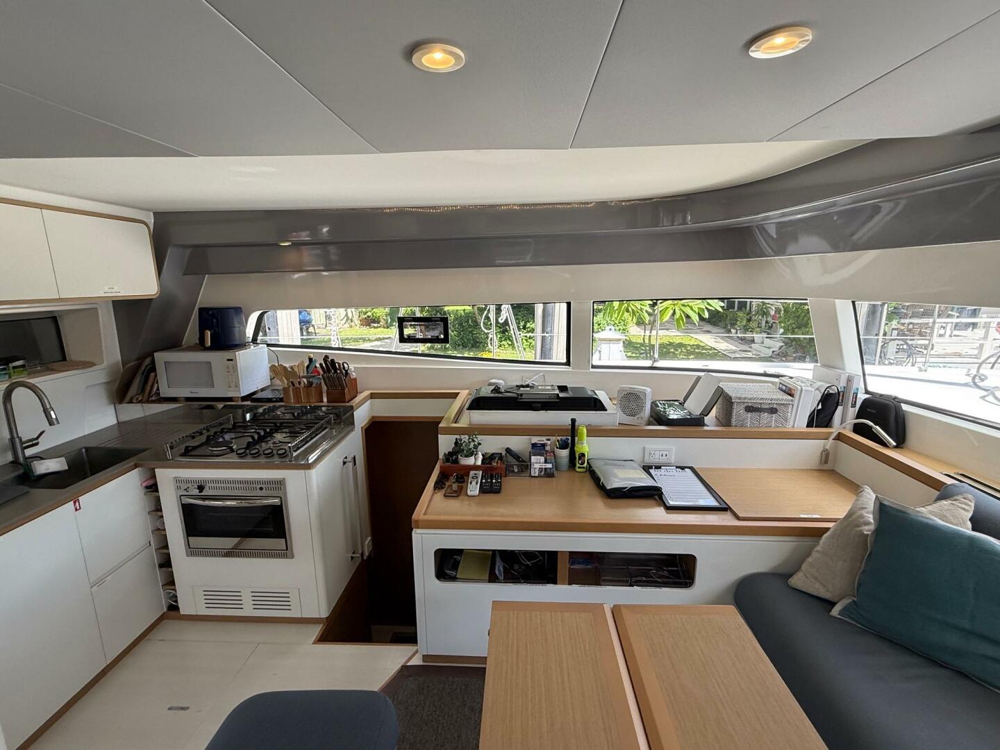 Wine Down 50ft Excess Yacht For Sale