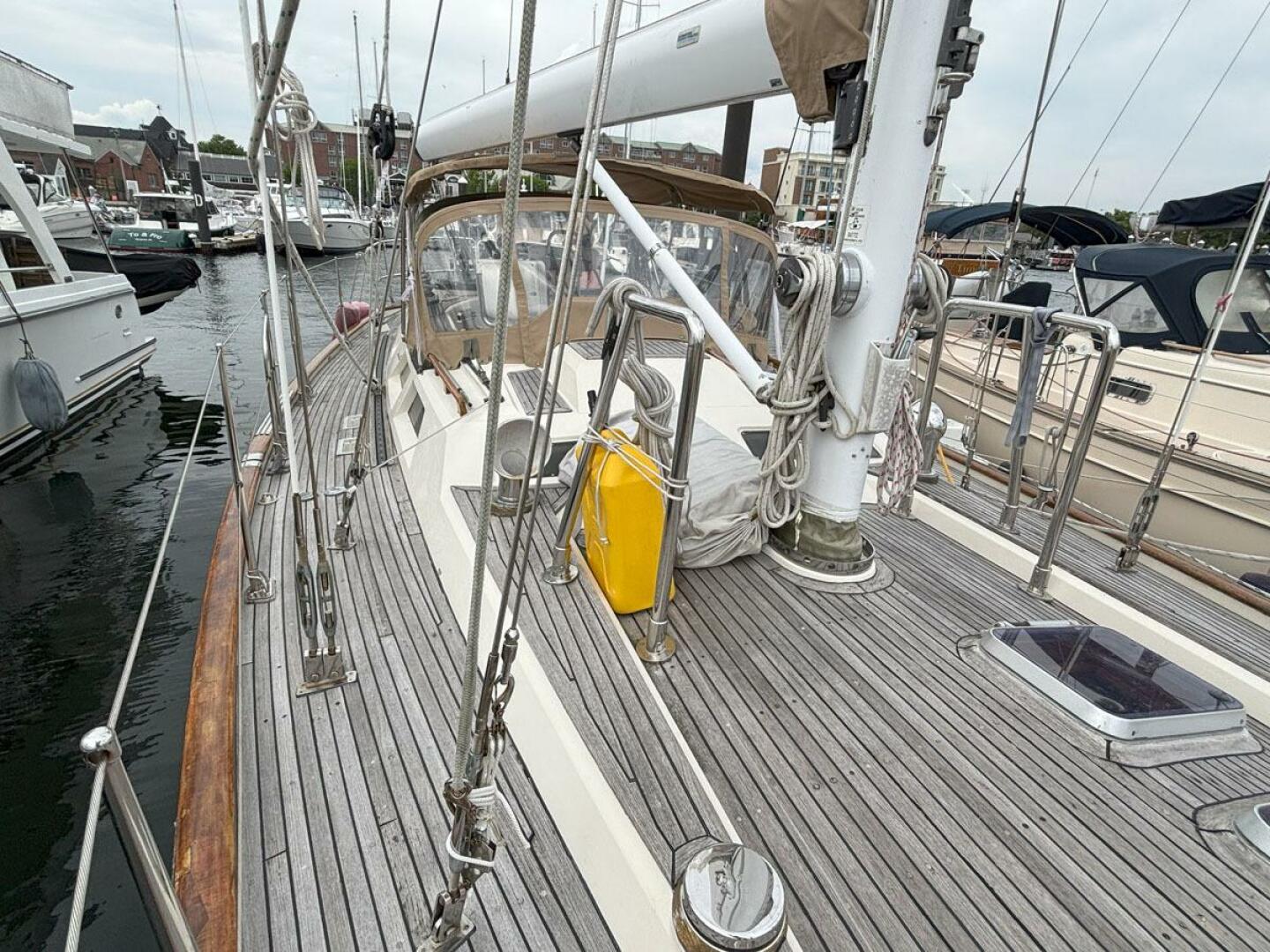 Deck Stbd Aft
