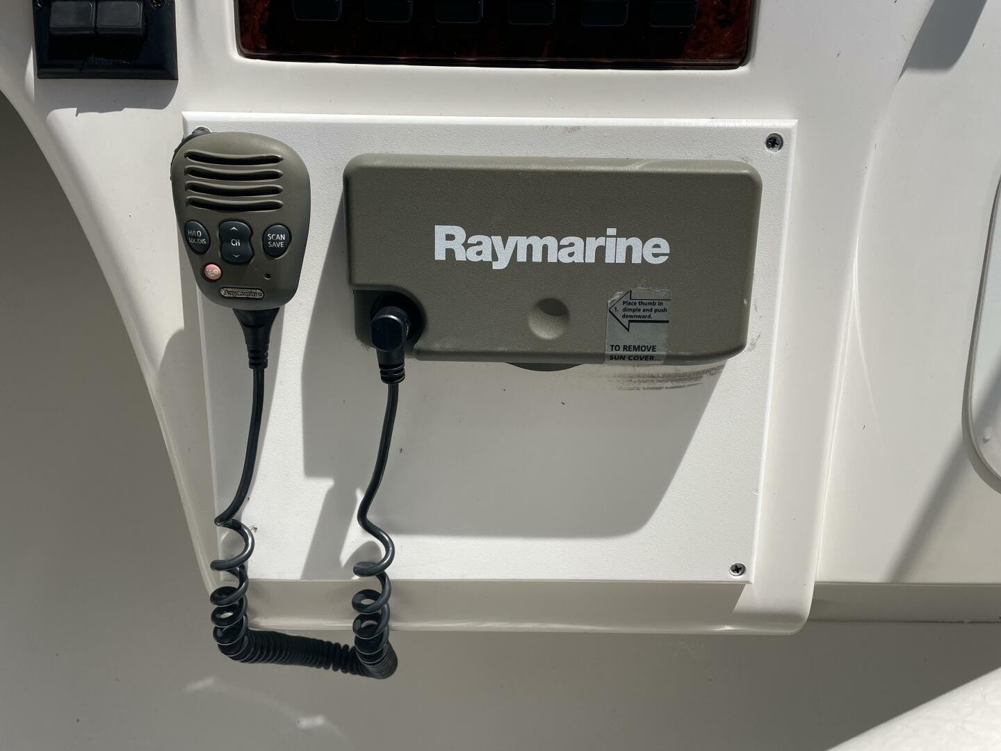Music Man 41ft Sea Ray Yacht For Sale Music Man 41ft Sea Ray Yacht For Sale