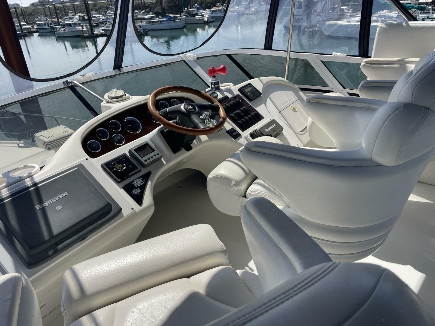 Music Man 41ft Sea Ray Yacht For Sale Music Man 41ft Sea Ray Yacht For Sale
