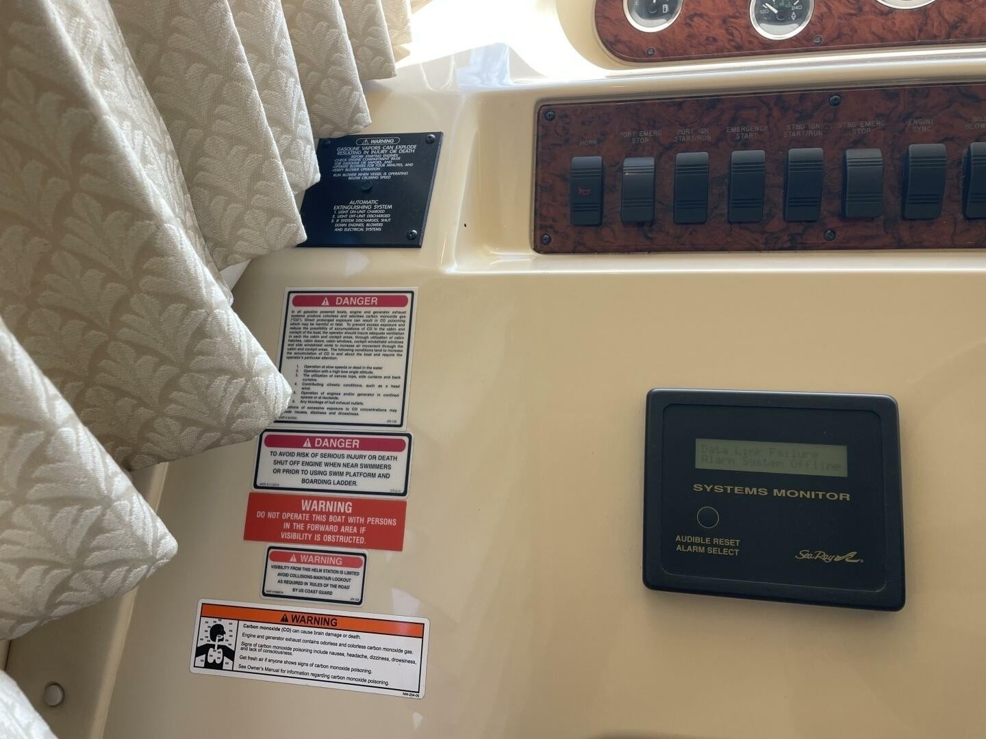 Music Man 41ft Sea Ray Yacht For Sale Music Man 41ft Sea Ray Yacht For Sale