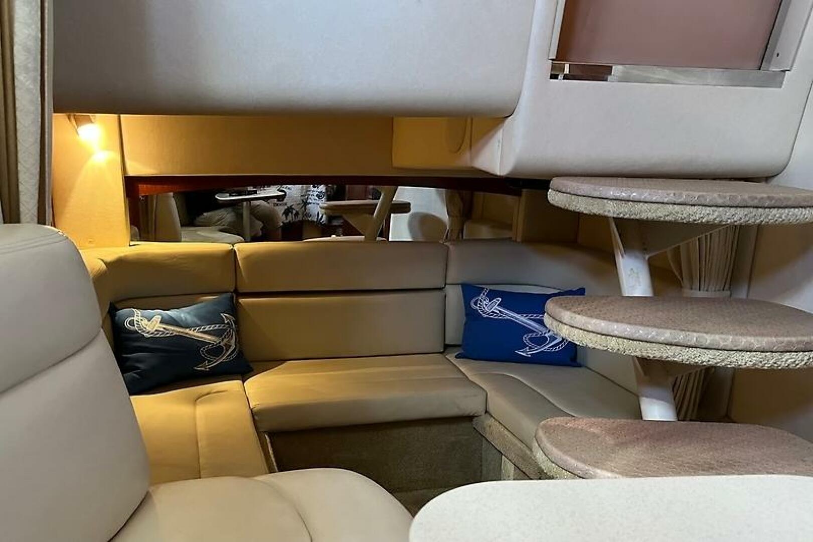 WE RE OFF ON AN ADVENTURE 32ft Sea Ray Yacht For Sale
