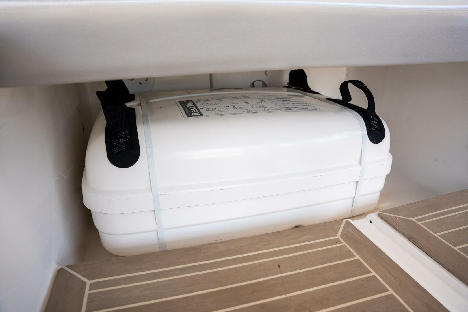 Breathe 53ft Robertson  amp  Caine Yacht For Sale