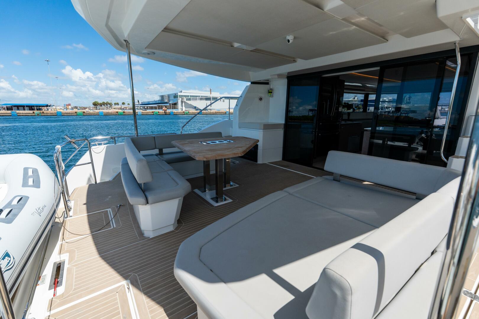 Breathe 53ft Robertson  amp  Caine Yacht For Sale