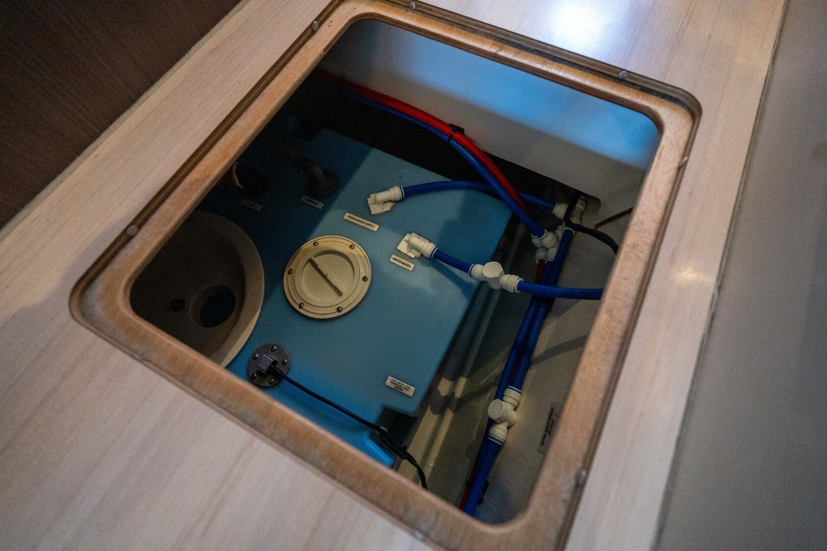 Breathe 53ft Robertson  amp  Caine Yacht For Sale