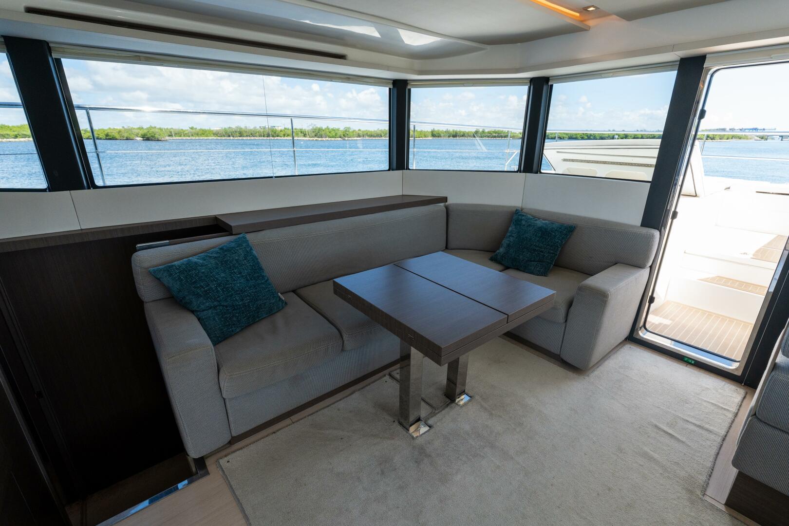 Breathe 53ft Robertson  amp  Caine Yacht For Sale