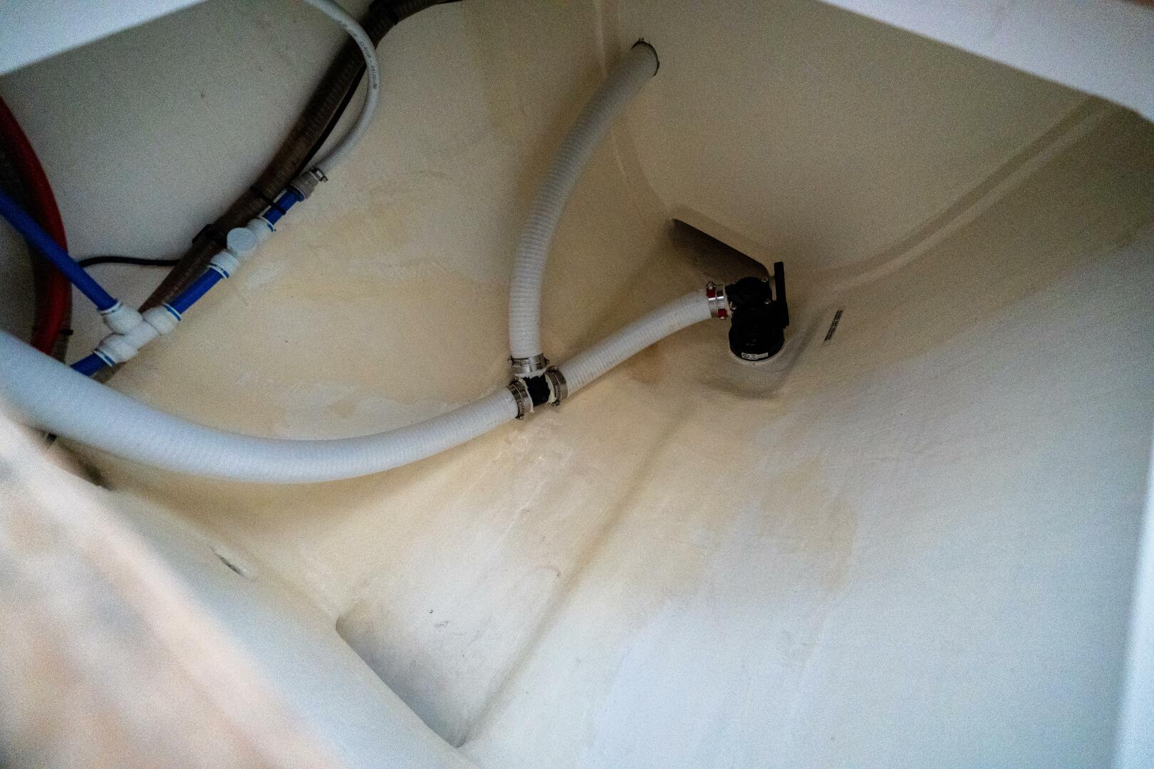 Breathe 53ft Robertson  amp  Caine Yacht For Sale