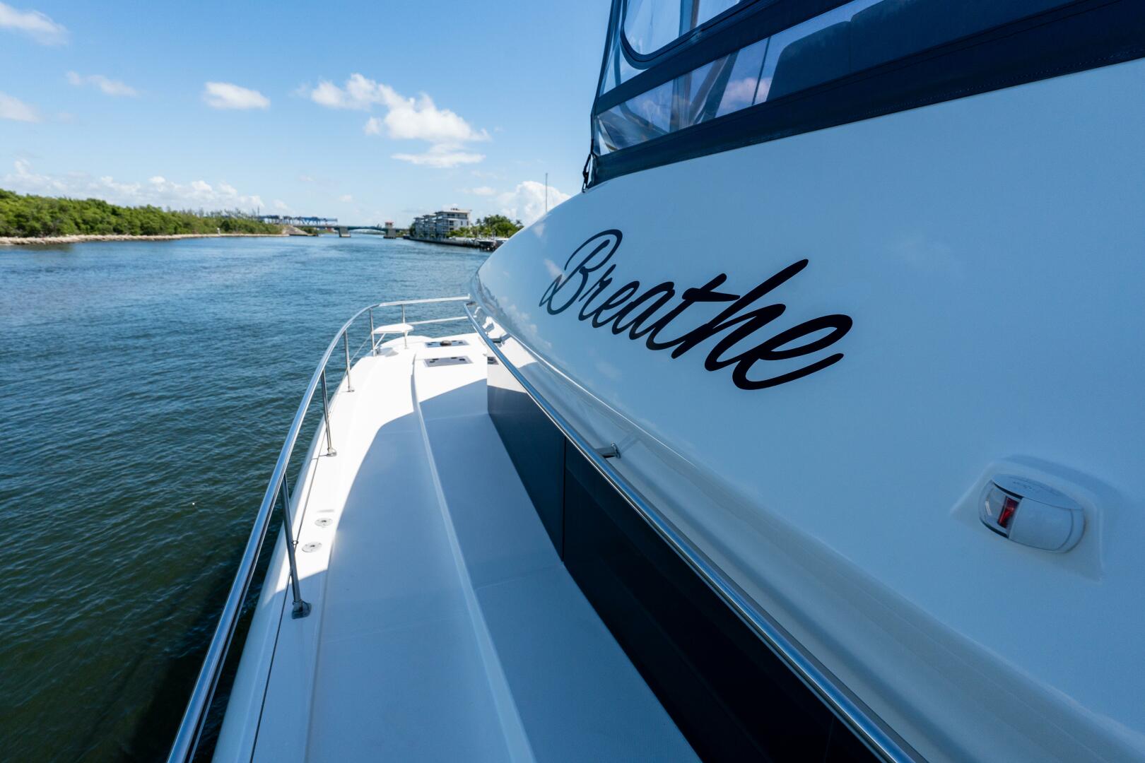 Breathe 53ft Robertson  amp  Caine Yacht For Sale