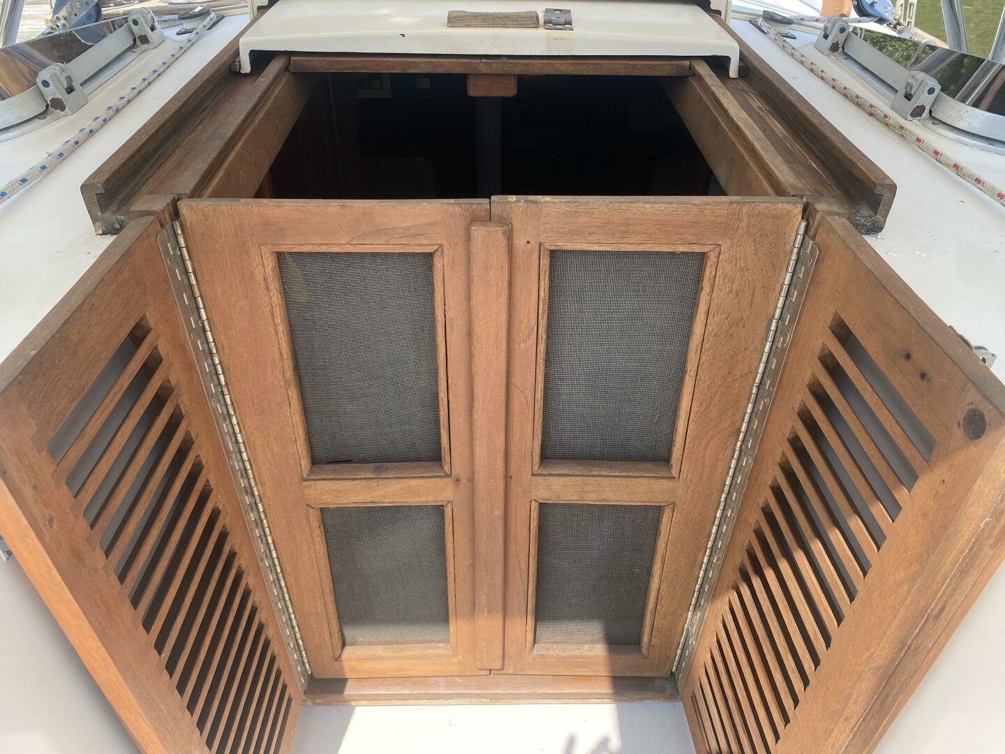 36ft Bayfield Yacht For Sale