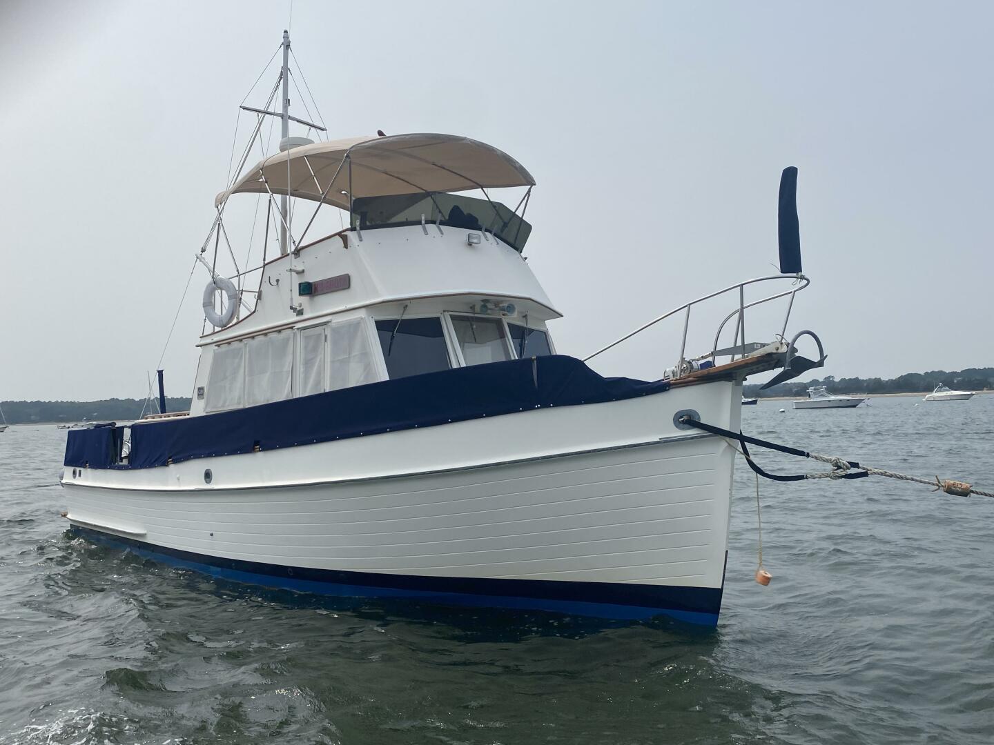 36ft Grand Banks Yacht For Sale