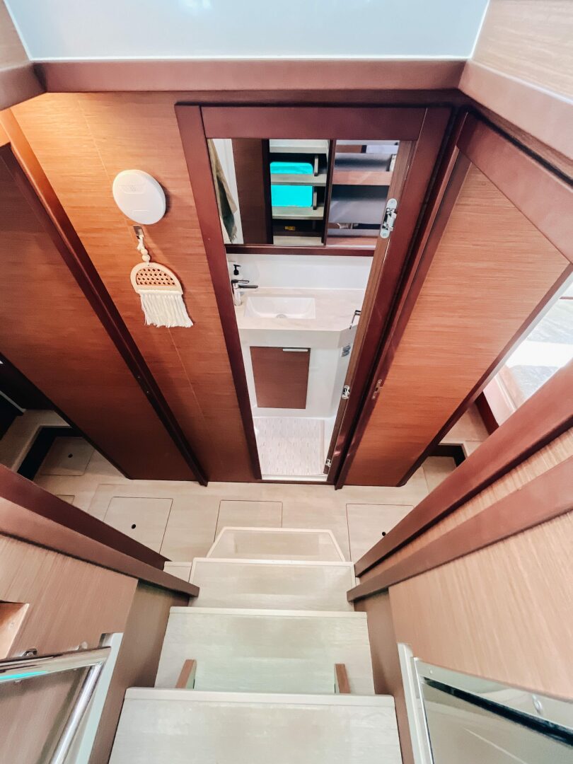 40ft Lagoon Yacht For Sale